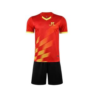 Ropa Deportiva Cómoda, Uniforme de Fútbol para Hombre, 100% Poliéster, Uniforme de Fútbol Personalizado para Hombre - Product Image 1