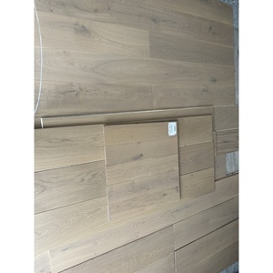 Suelo de Madera de Roble Europeo de Ingeniería, 12 mm, Sistema de Clic, Grado AB, CARB P2 - Product Image 1
