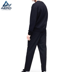 Vêtements de rue de qualité supérieure pour hommes, en différentes couleurs unies, avec logo personnalisé imprimé, vêtements décontractés pour hommes, ensembles de survêtements - Product Image 2