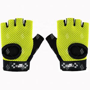 Guantes Deportivos Transpirables de Media Palma para Fitness, con Soporte para Muñeca, Antideslizantes y Duraderos, Venta al Por Mayor - Product Image 4
