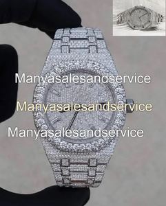 Reloj de Hombre y Mujer con Números Arábigos, Completamente Cubierto de Moissanita y Acero Inoxidable, con Esfera de Cristal, Resistente al Agua hasta 10 Bares - Product Image 1