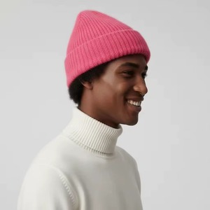 Gorros de Punto Personalizados al por Mayor de Alta Calidad con Logotipo, Gorros de Invierno Cálidos y Modernos, Gorros de Algodón Estampados y Lisos para Usar - Product Image 1