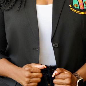 Blazer Negro para Mujer con Bordado, Estilo Casual de Negocios, Traje de Oficina, Chaqueta Formal Profesional, Ropa Exterior de Moda - Product Image 6
