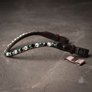 Diadema para caballo de cuero premium negro con forma de onda, con cristales redondos grandes decorativos, cadena mega brillante y presilla con botón a presión. - Product Image 6