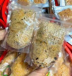 Snack Viral de Papel de Arroz Vietnamita, Popular Comida Callejera de Vietnam, Snack Vegetariano Instantáneo - Product Image 2