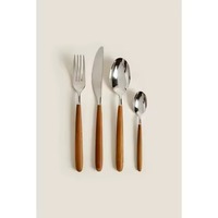 Ensemble de couverts en acier inoxydable poli miroir, écologique, durable, élégant et moderne, idéal pour la restauration et la rentrée scolaire