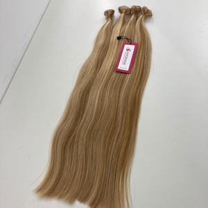 Vente en gros extensions de cheveux humains lisses à trame plate Remy double tirage Mix couleur piano teint à la machine double trame - Product Image 4