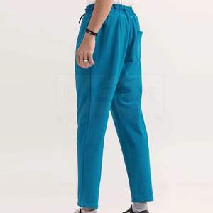 กางเกงวอร์มลำลองผู้ชายทรงสลิมฟิต ผ้าเนื้อนุ่ม สำหรับออกกำลังกาย ฝึกซ้อม หรือใส่ในชีวิตประจำวัน ปี 2026 - Product Image 3