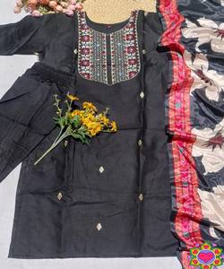 Conjunto de Lujo de Algodón Estampado con Textura, de Secado Rápido, con Dupatta, para Uso Festivo, Talla Única, Precio al por Mayor, Prenda Étnica - Product Image 3