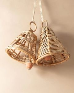 Elegant Natural Fiber Rattan <b>Cow</b> <b>Bell</b> Artisan Crafted Decorative Piece For Bohemian Home Interior Decoration - Product Image 3