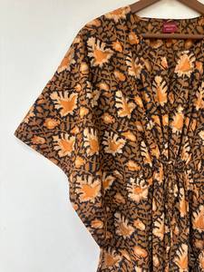 ชุดคาฟตันผ้าฝ้ายอินเดียพิมพ์ลายสัตว์สุดหรู แบรนด์ New Naaz Textile คอวี แขนสั้น รูดเชือกผูกเอว ทรงเข้ารูปบานออก แต่งลูกไม้ เหมาะสำหรับฤดูร้อน สำหรับผู้หญิง - Product Image 5