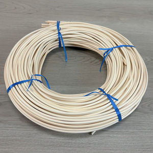 Rollos de ratán crudo a precios mayoristas para cestería y decoración, suministro para tejido de caña - Product Image 1