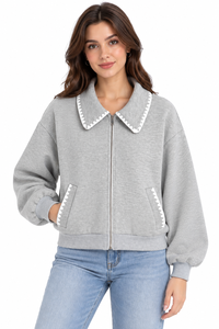 Blouson Bomber en Polaire Gris Clair Premium pour Femme avec Col Contrastant Élégant et Bordure de Poche, Manches Longues, Fermeture Éclair sur le Devant - Product Image 1