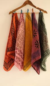 Bandana carrée en coton style urbain pour homme et femme, foulard de cou, accessoire de mode - Product Image 4