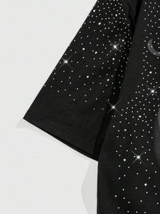 T-shirt Homme Oversize Coton Lourd Noir Délavé avec Motif Strass Soleil et Lune, Style Streetwear Scintillant, OEM - Product Image 4