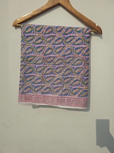 Paréo en coton imprimé à la main, motif cachemire rose et bleu, léger, pour femme, vente en gros - Product Image 2