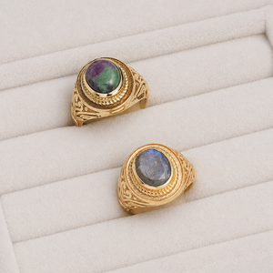 Anillo de Zoisita Rubí Natural con Cabujón, Anillo Dorado de Estilo Vintage, Joyería Hecha a Mano, Regalo Único para Mujer, Diseño Elegante - Product Image 6