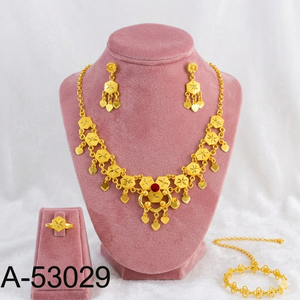 ชุดเครื่องประดับผู้หญิง ชุบทอง 24K สร้อยคอพร้อมจี้แบบกล่อง สร้อยข้อมือ ประดับเพชรซิคอนสังเคราะห์ ดีไซน์ทันสมัย ขนาด 18 นิ้ว สำหรับวันครบรอบ - Product Image 6