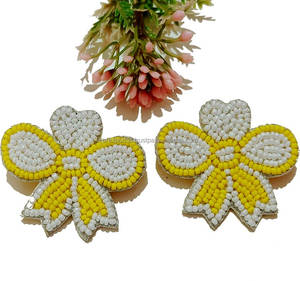 Boucles d'oreilles goutte arc jaune fait à la main perle de rocaille bijoux broderie fête déclaration accessoires classique mode unisexe personnalisé - Product Image 1