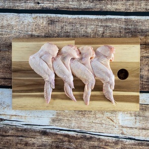 ปีกไก่แช่แข็งฮาลาล 3 ข้อต่อ แบบ IQF บรรจุภัณฑ์สุญญากาศ เกรดพรีเมียม สำหรับครัวมืออาชีพและร้านอาหาร อายุการเก็บรักษา 24 เดือน - Product Image 5
