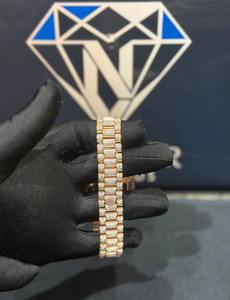 Montre entièrement sertie de diamants, montre-bracelet à quartz pour hommes et femmes, cadran scintillant, montre en acier inoxydable entièrement sertie de diamants pour hommes - Product Image 2