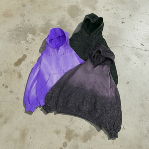 เสื้อฮู้ดดี้ผู้ชายแบบสั่งทำ OEM ประดับเพชรเทียม ผ้าฝ้าย 100% สตรีทแวร์ ผ้าถักเนื้อนุ่ม ทรงปกติ สไตล์วินเทจ สำหรับฤดูใบไม้ร่วง น้ำหนัก 400gsm ซักแบบ Acid Wash แห้งเร็ว - Product Image 1