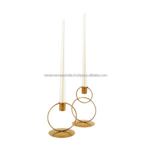Bougeoir en fer de la meilleure qualité avec anneau bougeoir en métal fini doré parfait pour la décoration de table de fête et de mariage - Product Image 3