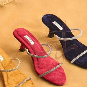 Sandalias de Tacón para Mujer, Diseño Antideslizante Estampado, Suela de Cuero Genuino y Forro de Terciopelo, Opciones Personalizables - Product Image 6