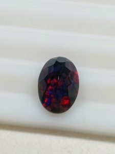 Ópalo Negro Etíope Natural Facetado para Joyería, Hermoso Ópalo Negro de Forma Ovalada, Tamaño 14X10X5 MM - Product Image 5