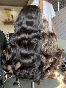 Vietnamita Super Double Drawn Virgin Hair Single Weft Body Textura ondulada Precio al por mayor Remy Tape-In Pre-Bonded Style 100g - Product Image 3