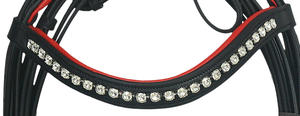 Bande de front en cristal de pierre de couleur claire de construction durable et rembourrage rouge avec rênes en cuir Weymouth Bridle disponible à la vente... - Product Image 2