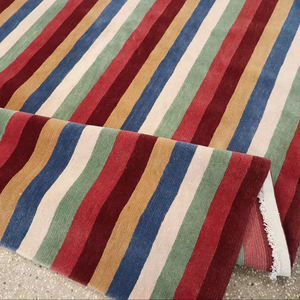 Tapis en laine rayé multicolore fait main, tissage plat moderne. - Product Image 1