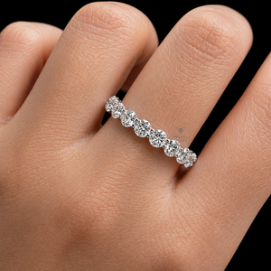 Bague de mariage éternelle en or blanc 14 carats plaqué platine de haute qualité, sertie de diamants de laboratoire de 2,5 mm, 2 carats, certifiés VVS1 - Product Image 5