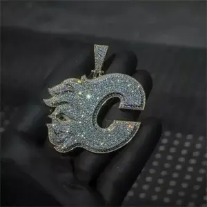 Colgante de Letra C con Incrustaciones de Moissanita, Estilo Hip Hop, Personalizable con Iniciales, Joyería Brillante Estilo Rapper - Product Image 1