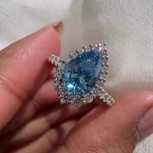 Anillo de Compromiso con Halo de Diamantes Azules de Diseño Moderno, 5.00CT, Certificado GRA, Oro Sólido de 14K, Claridad VS+, para Mujer, Estilo Indio - Product Image 3