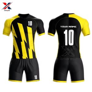 Conjunto de Fútbol de Alto Rendimiento, Secado Rápido, Transpirable, Nombre y Número Personalizables, Ligero, Duradero, Uniformes Oficiales del Equipo, 100% Poliéster - Product Image 3