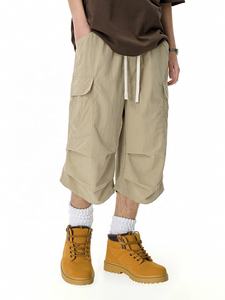 กางเกงขาสั้นแฟชั่นฤดูร้อนผ้าคอร์ดูรอยโพลีเอสเตอร์สไตล์ลำลองทรงโอเวอร์ไซส์สตรีทแวร์ฮิปฮอปสำหรับผู้ชาย - Product Image 2