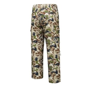 Bonnet de chasse personnalisé de haute qualité en camouflage boréal, imperméable, coupe-vent, en softshell, chaud et confortable - Product Image 2