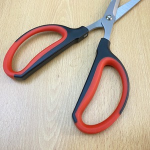 Ciseaux de taille hydroponique Kwang Hsieh à lame en acier inoxydable avec pointe droite et poignées ergonomiques confortables - Product Image 3