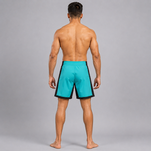 Shorts deportivos de MMA hechos con materiales ligeros que proporcionan comodidad, agilidad y movimiento flexible durante el entrenamiento. - Product Image 2