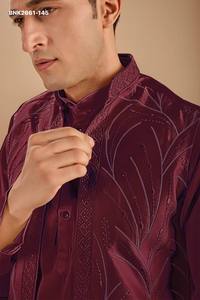 Colección de conjuntos de kurta corta de satén Malai de uso ocasional, con payjama y koti bordado, de proveedor de la India. - Product Image 5
