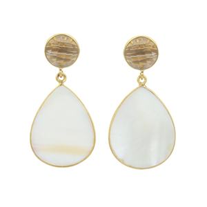 Elegantes pendientes de gota de piedras preciosas Smokey y nácar, joyería hecha a mano chapada en oro de 18 quilates para mujeres y niñas - Product Image 1
