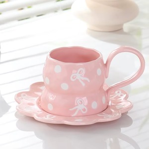 Mug en céramique haut de gamme avec un adorable motif nœud papillon et soucoupe pour un plaisir quotidien du café, magnifiquement conçu par KRAFT WORLD - Product Image 5