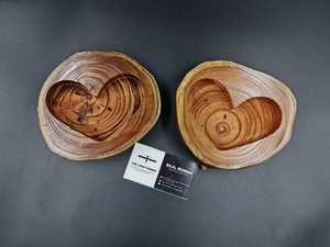 Cuenco de Madera Natural Hecho a Mano con Forma de Corazón de Curio Craft para Hacer Velas y Decoración del Hogar |   Recipiente para Velas de Calidad de Exportación - Product Image 2