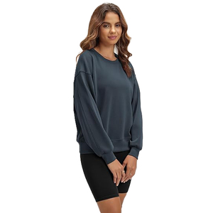 เสื้อสเวตเชิ้ตแขนยาวสำหรับผู้หญิง มีช่องสำหรับนิ้วโป้ง คอกลม ทรงหลวม ผ้าฟลีซผสมฝ้ายเนื้อนุ่ม ใส่สบาย - Product Image 1