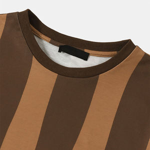 Camiseta Personalizada de Manga Corta con Cuello Redondo y Rayas para Hombre, 100% Algodón, Corte Regular, Tejido Informal, Diseño Estampado en Marrón y Beige - Product Image 3