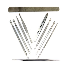 Kit de 7 Herramientas de Acero Inoxidable para Eliminar Puntos Negros y Acné Facial con Bolsa de PU, Herramienta para el Tratamiento Localizado del Acné, Color Negro - Product Image 1
