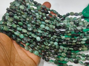 Perles de pierres précieuses en émeraude naturelle de haute qualité, ovales facettées, 8-9 mm, 12 pouces de long, vendues par brin pour la fabrication de bijoux - Product Image 6