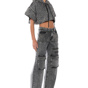 Haut court en jean style punk pour femme avec rivets, manches chauve-souris, délavé, couleur unie, pour l'automne - Product Image 3