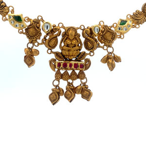 Ensemble collier et boucles d'oreilles en or antique 22 carats certifié BIS - Bijoux de temple traditionnels faits à la main en AU916 - Product Image 5